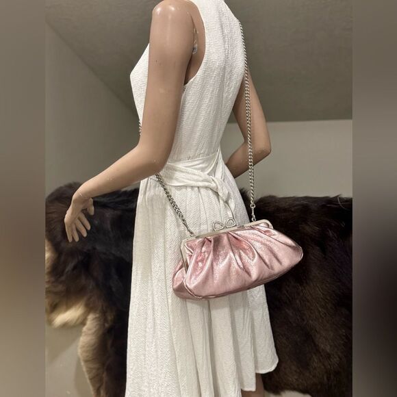 Pearlescent Pink Lambskin Handmade “Bow” Shaped Kisslock Slouchy Bag, Multi Use - Picture 7 of 16